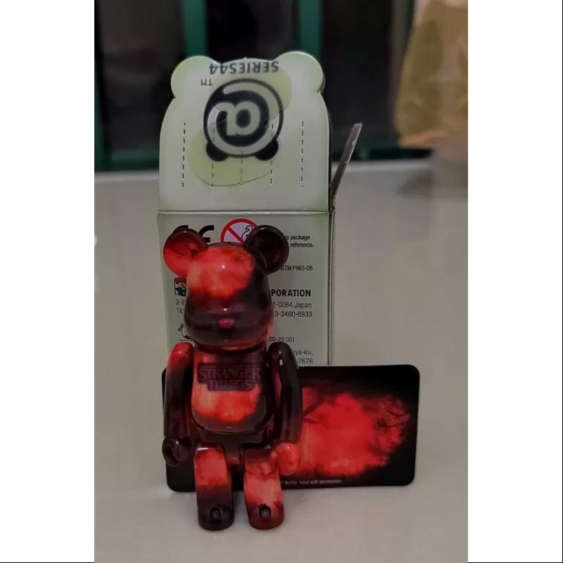 Bearbrick Series 44 SF Stranger Things Netflix 100%
