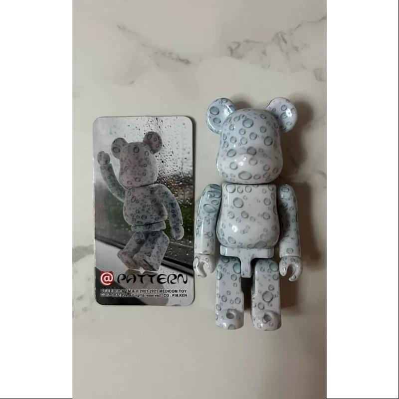 Bearbrick Series 42 PATTERN Raindrop Water 100%