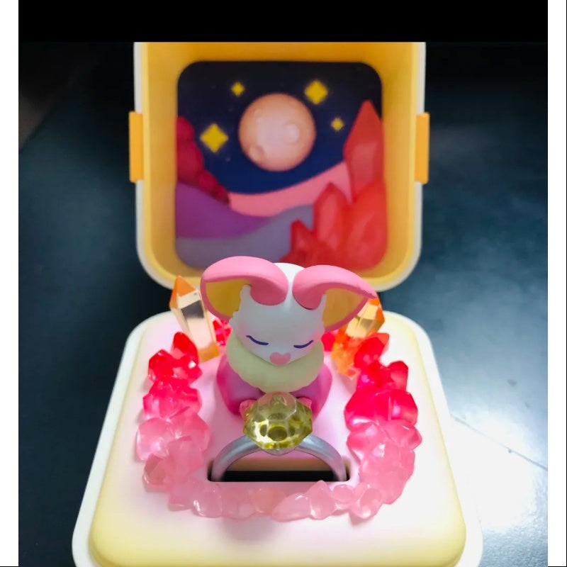 Yoki Pop Mart Romantic Ring Box Series 1 Yoki