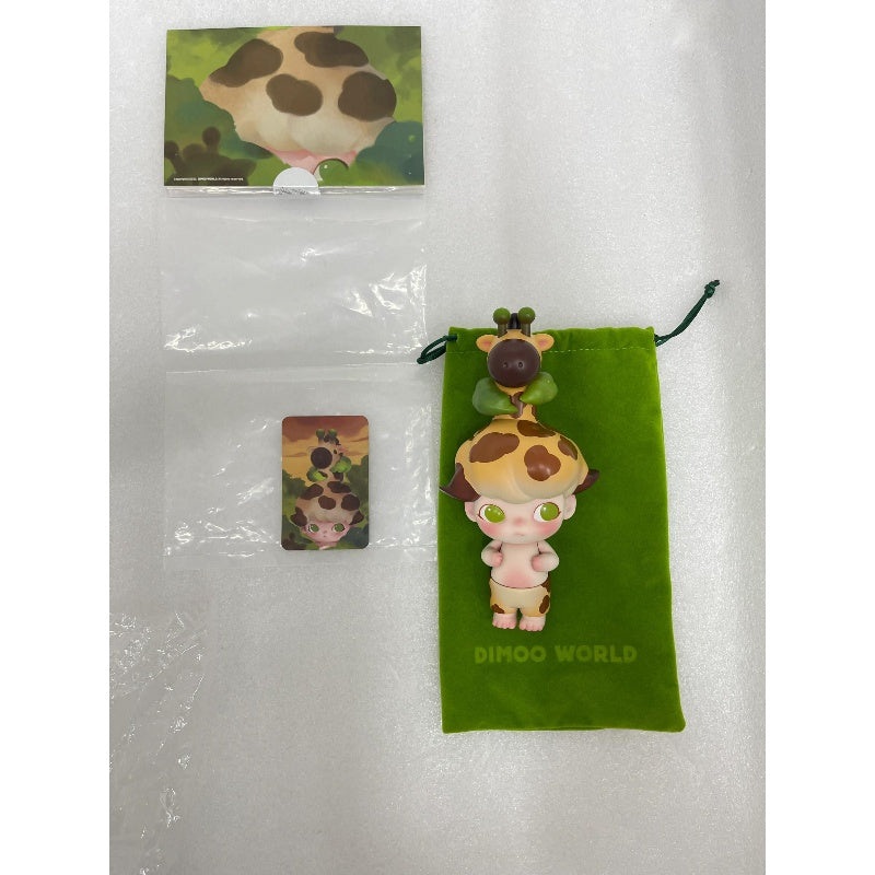 DIMOO Giraffe Plus Limited Figure