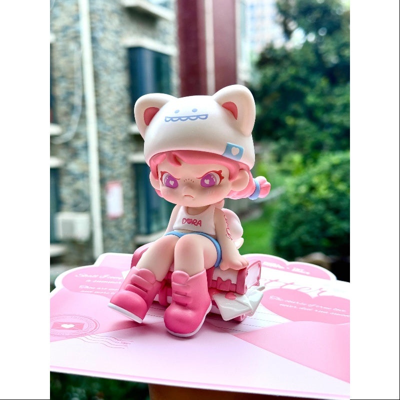 DORA Love Letter Figure Art Toy TNT SPACE 2024 Limited