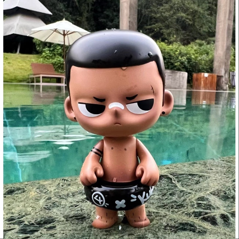 KUBO Swim Ring Black Figurine Art Toy 2022 Limited