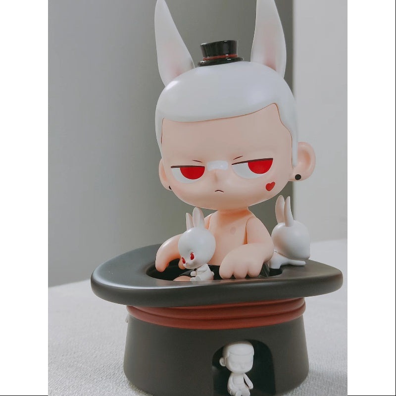 KUBO Top Hat Magician Figurine Art Toy 2023 Limited