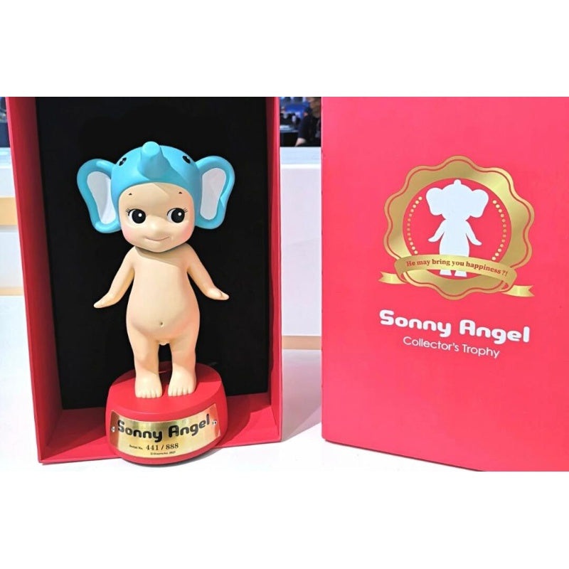 Sonny Angel Collector’s Trophy Limited-Elephant