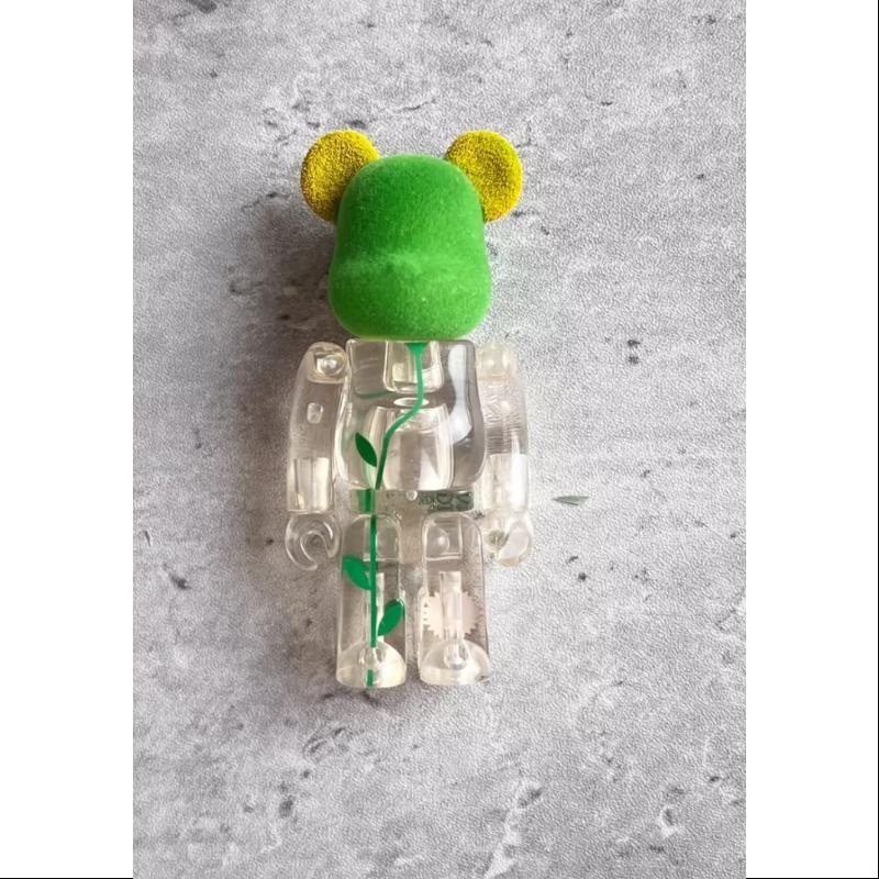 Bearbrick Series 19 ARTIST KAZ 100%