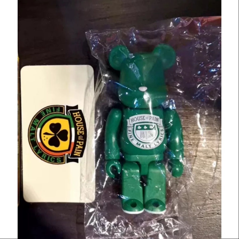 Bearbrick Series 22 ARTIST HOUSE of PAIN 100%