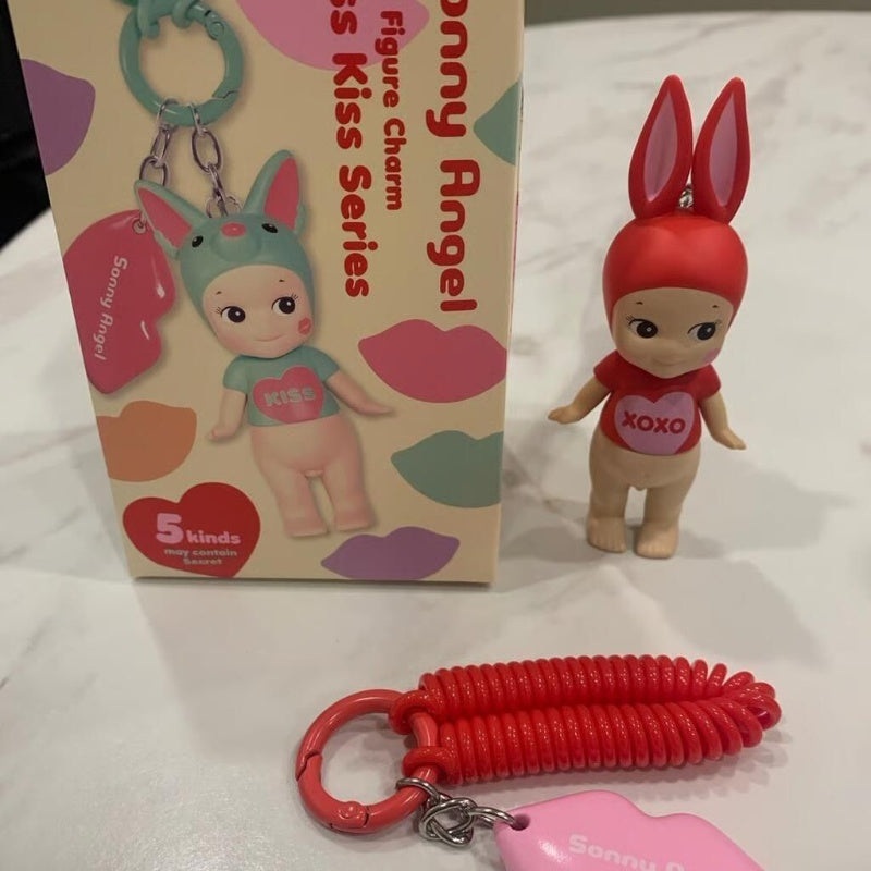 Sonny Angel Kiss Kiss Charm Series Rabbit