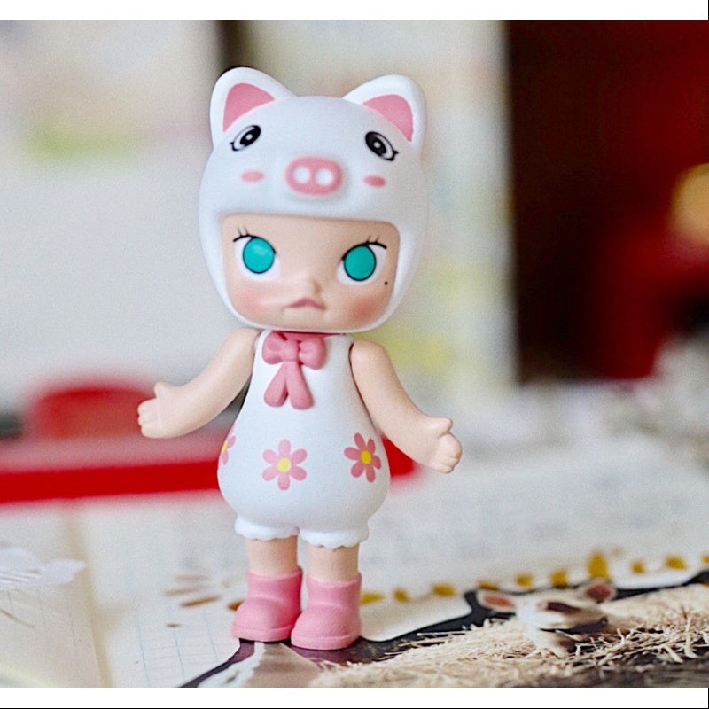 MOLLY Chinese Zodic Series Pig