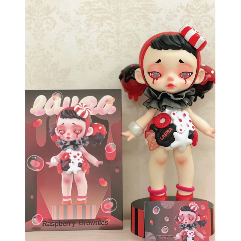 Laura Raspberry Brownies 400% Figurine ToyCity 2021 Limited Edition