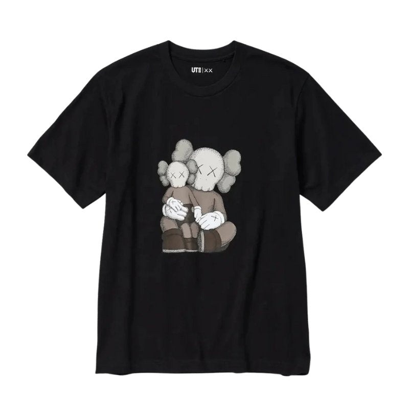 KAWS x Uniqlo UT Short Sleeve Graphic T-shirt (Asia Sizing) (Black)