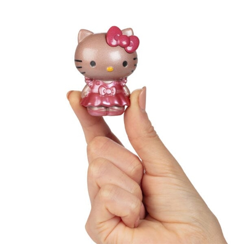 Sanrio Hello Kitty 2″ Metal Diecast Figure (Ships Assorted)