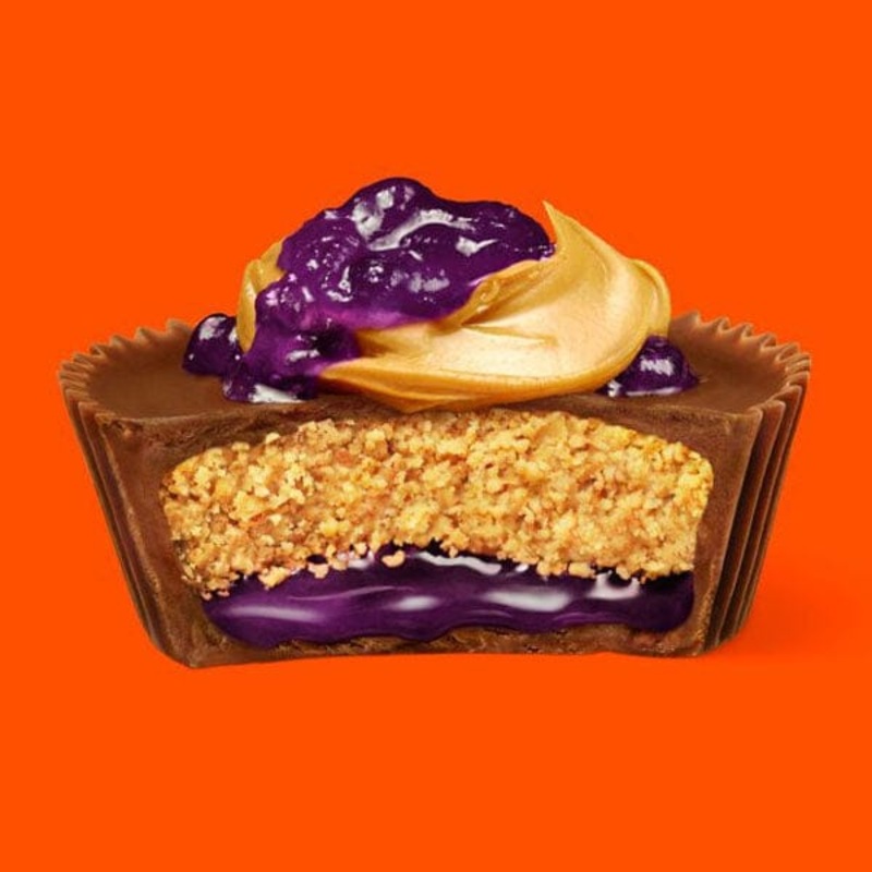 REESE’S Big Cup PB&J Grape Milk Chocolate Peanut Butter Cup (1.4oz)