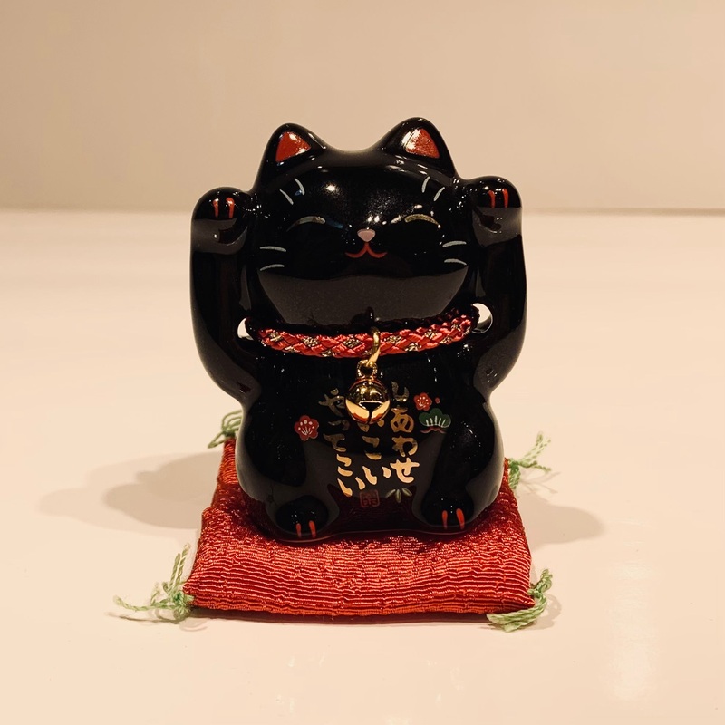 752533 Lucky cat Maneki Neko Beckoning Cat