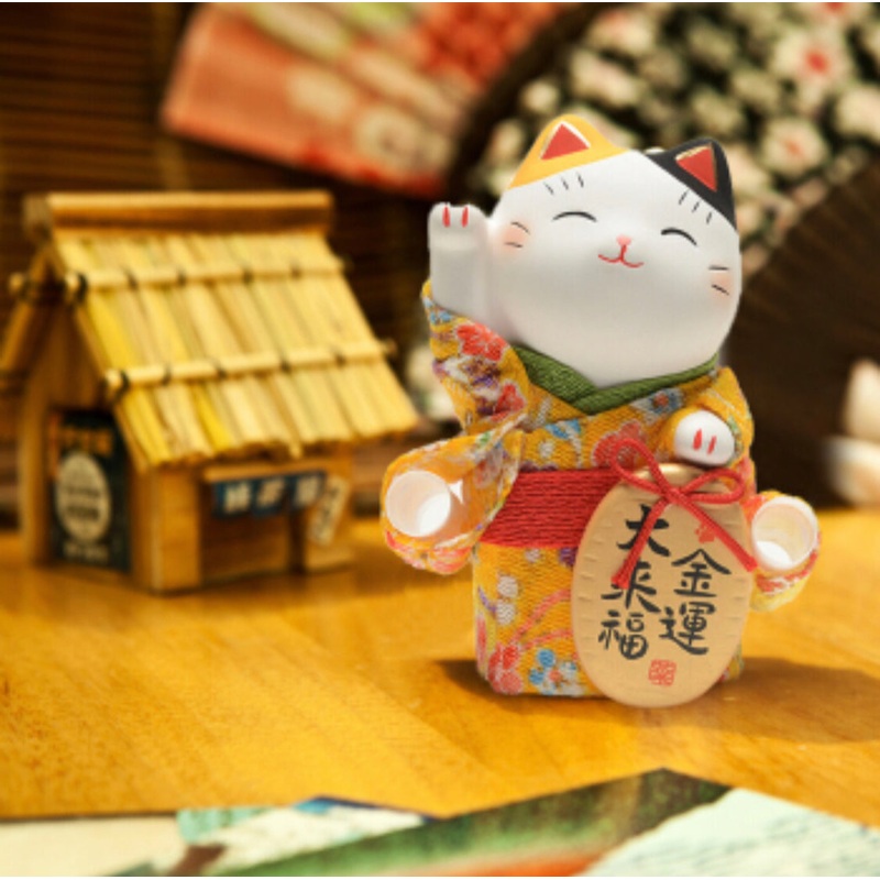952415 Lucky cat Maneki Neko Beckoning Cat