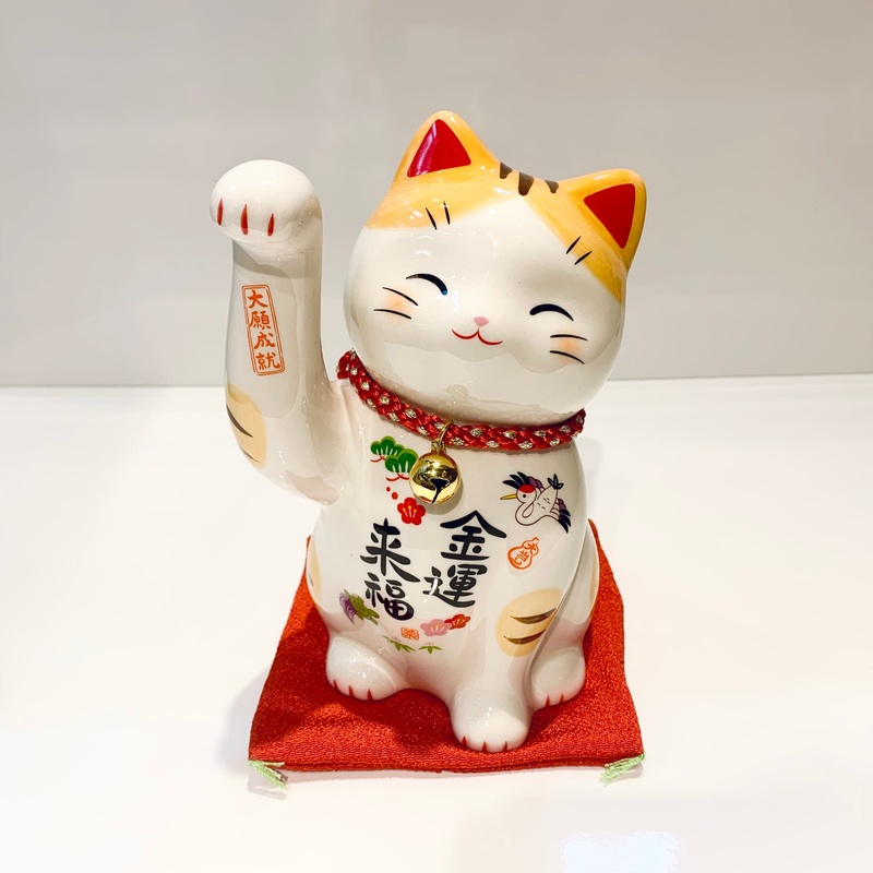 952613 Lucky cat Maneki Neko Beckoning Cat