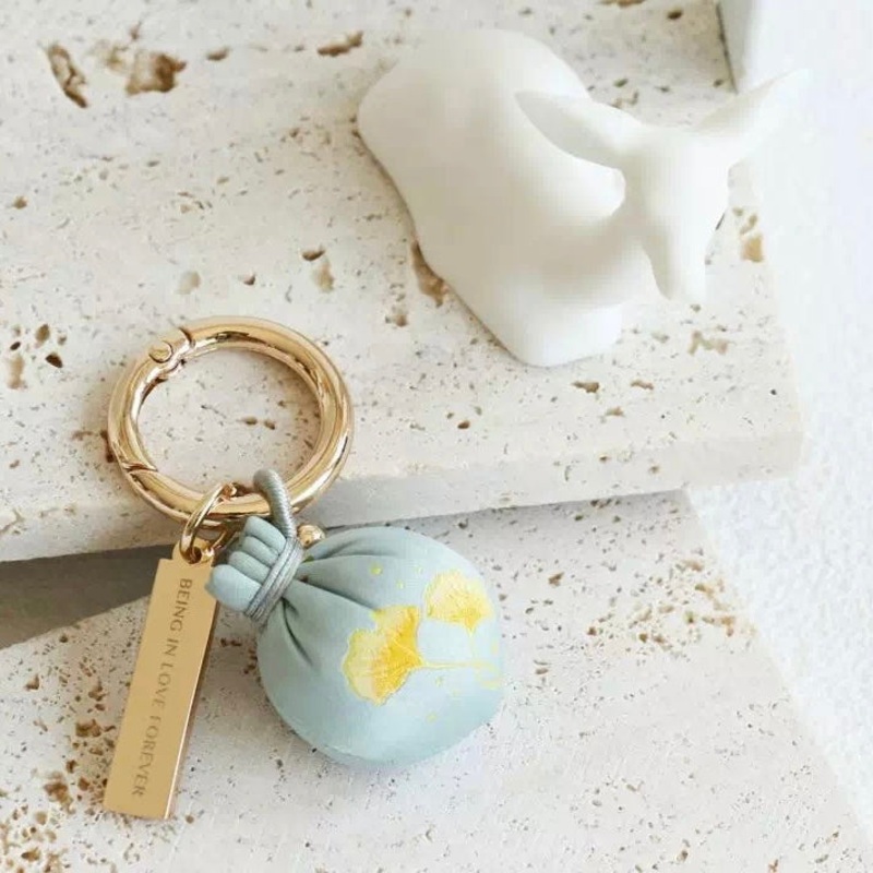 Sachet keychain- Peach Ginkgo