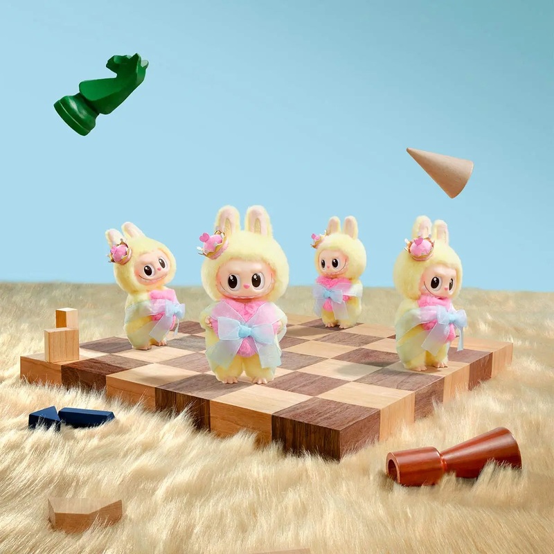 LABUBU THE MONSTERS Let’s Checkmate Series-Vinyl Plush Hanging Card